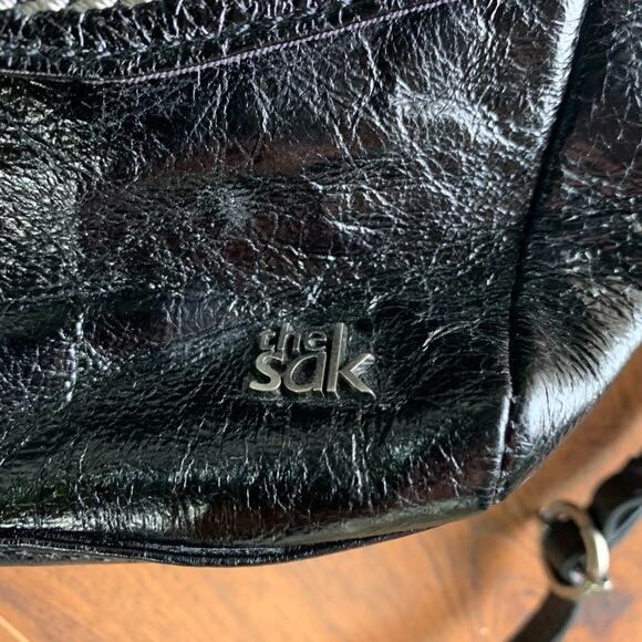 The Sak Black Onyx Ventura Leather Crossbody Bag - Picture 5 of 8